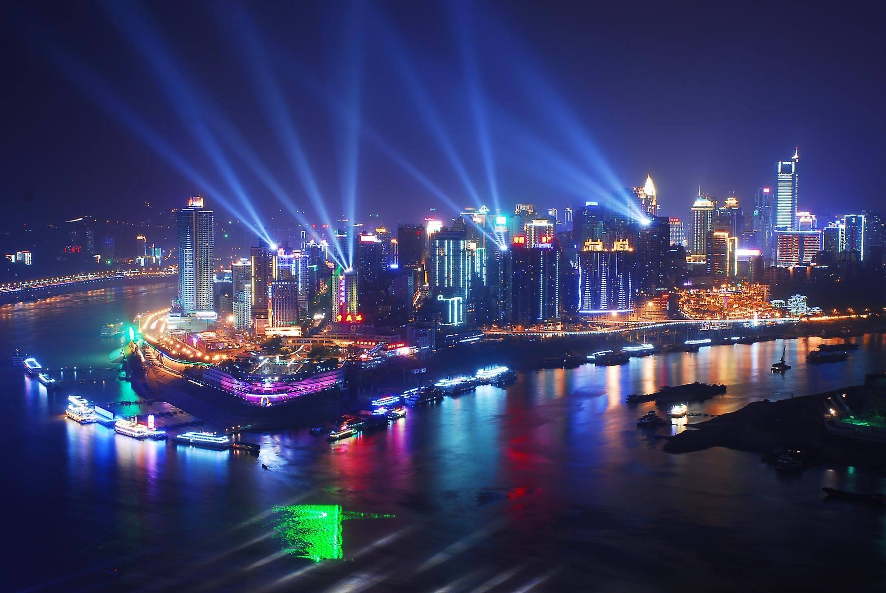 重庆，现代活力与历史底蕴交相辉映的大都市